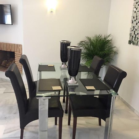 Beautiful 2 Bedroom Apartment @ Puerto Banus! 마르베야 외부 사진