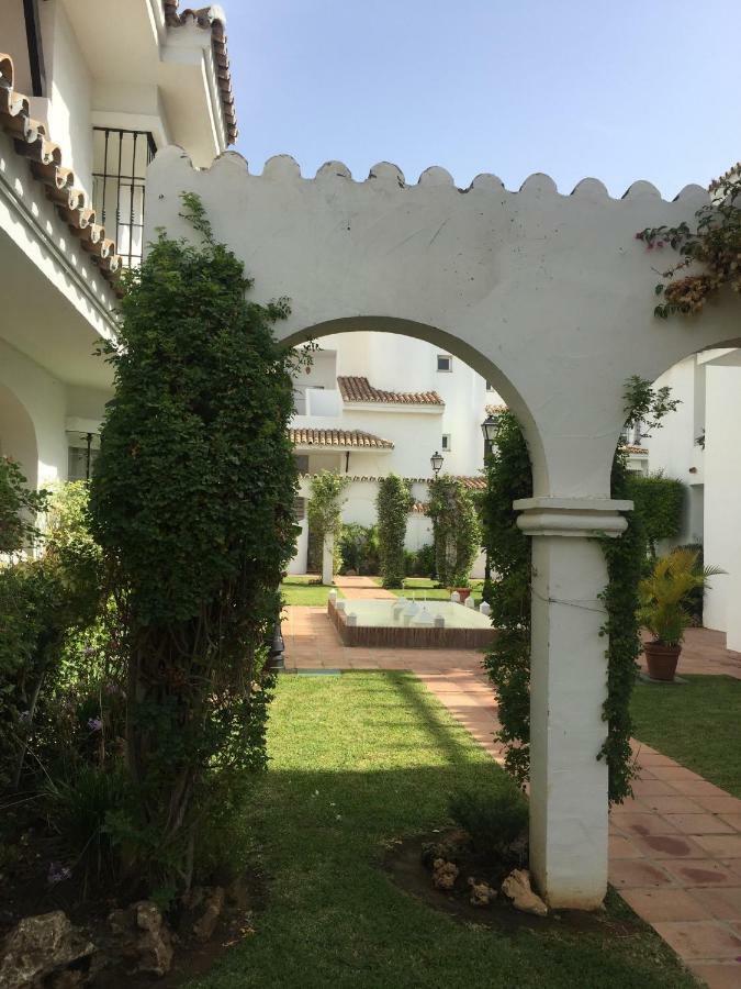 Beautiful 2 Bedroom Apartment @ Puerto Banus! 마르베야 외부 사진