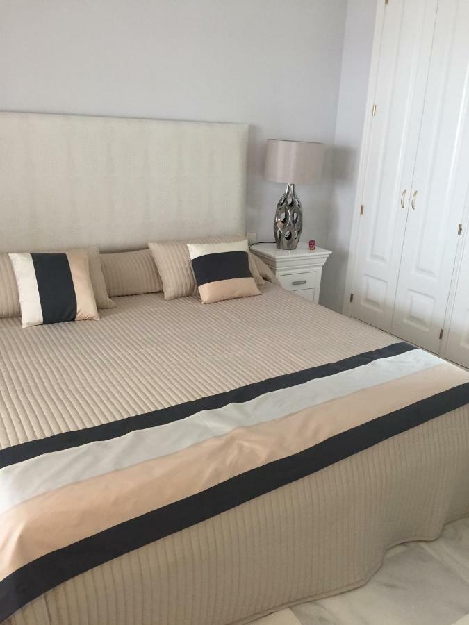 Beautiful 2 Bedroom Apartment @ Puerto Banus! 마르베야 외부 사진